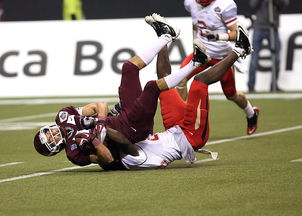 开云体育登录-曼联险胜多特蒙德，卡瓦尼乌龙送礼欧联杯